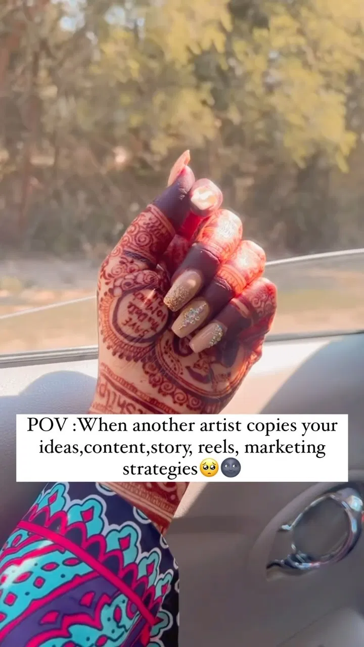 Aesthetic Finger Mehndi Design