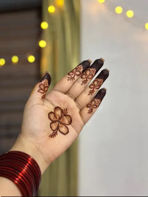arabic simple flower finger mehndi design
