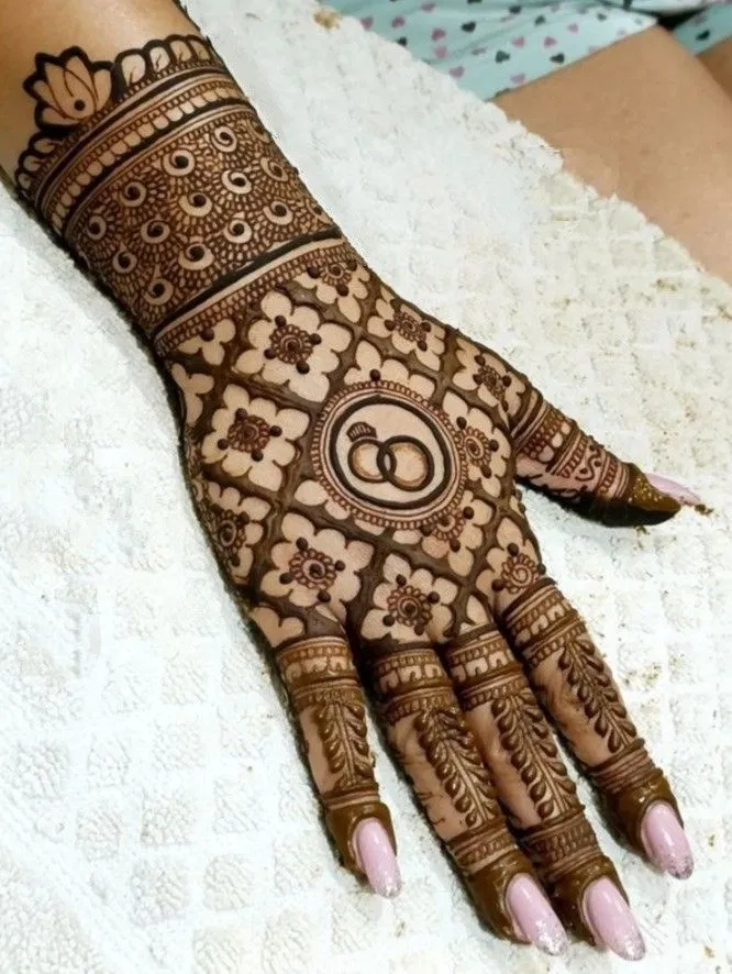 Bridal Stylish Arm Mehndi Design with Gol Tikki for Engagement