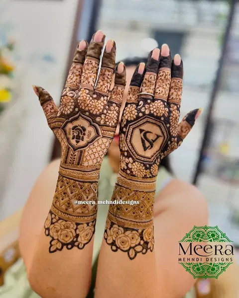 arabic bridal circle back hand mehndi design
