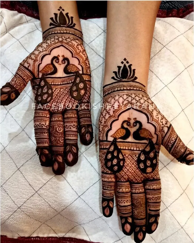 Bridal Indian Front Hand Mehndi Design with Figures and Peacock (6)