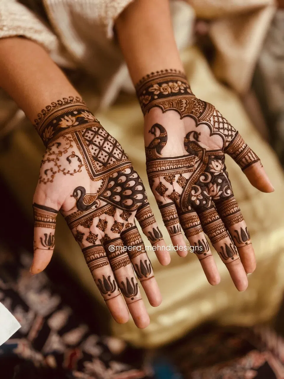Stylish Back Hand Mehndi Design with Peacock (2)