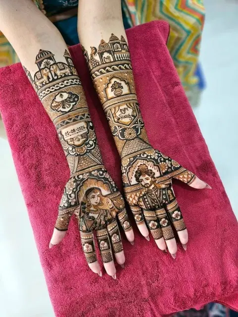 bridal stylish figure front hand mehndi design