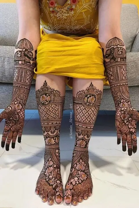 bridal indian figure foot mehndi design