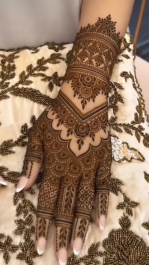 bridal indian arm mehndi design