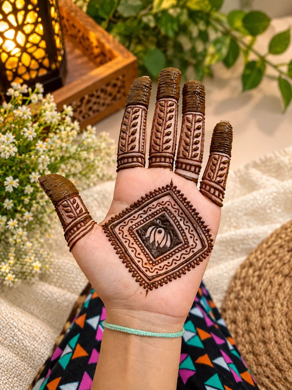 Simple Front Hand Mehndi Design