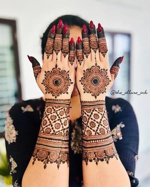 Aesthetic Bridal Arm Mehndi Design with Gol Tikki for Engagement
