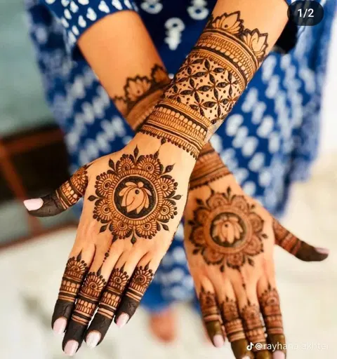 bridal simple circle back hand mehndi design