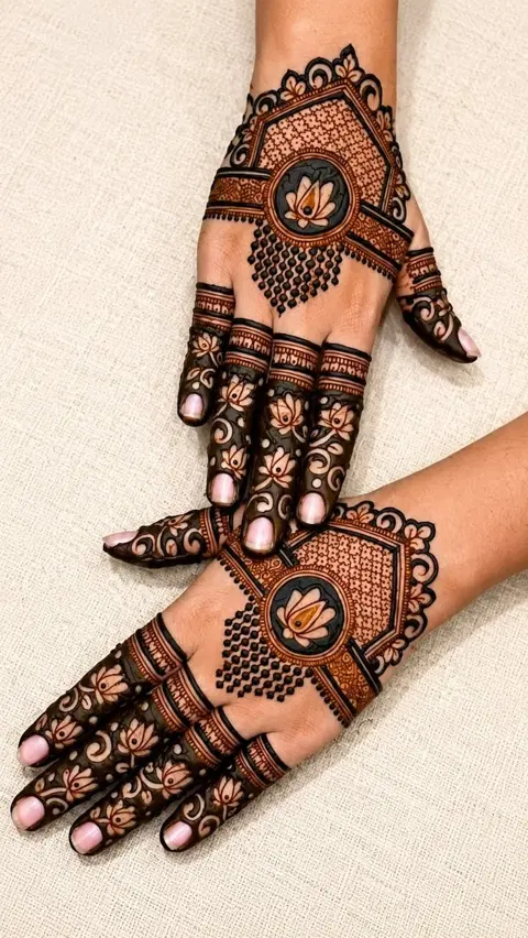 bridal royal circle back hand mehndi design