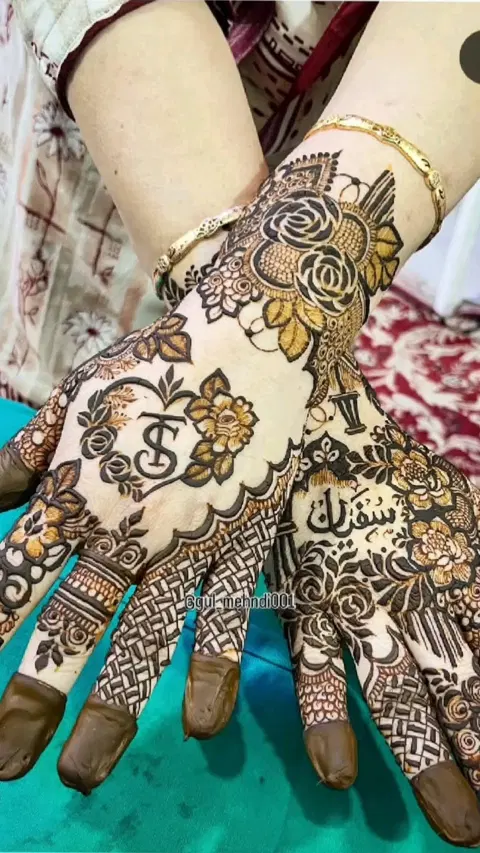 aesthetic bridal name foot mehndi design