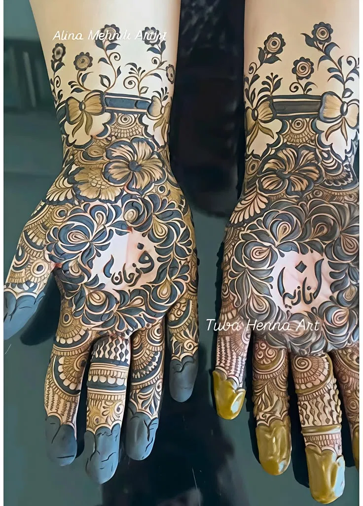Bridal Finger Mehndi Design with Gol Tikki, Figures and Jaal