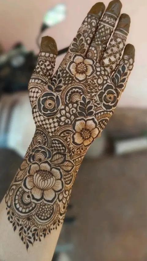 arabic dubai flower back hand mehndi design
