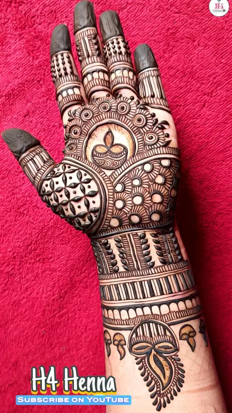bridal back hand mehndi design