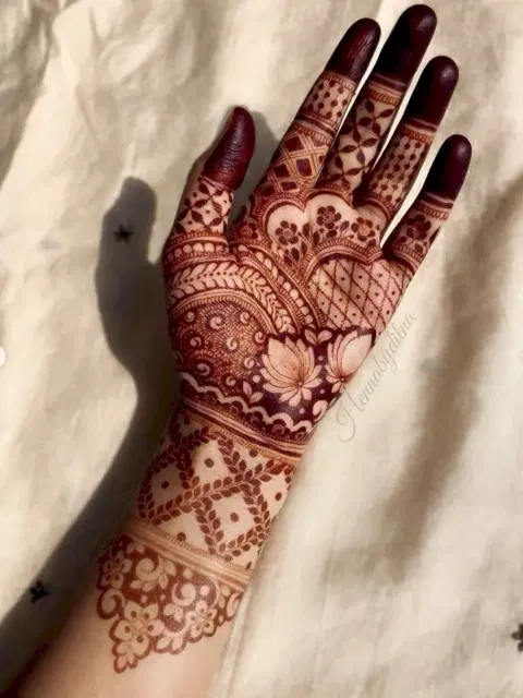 aesthetic indian flower arm mehndi design