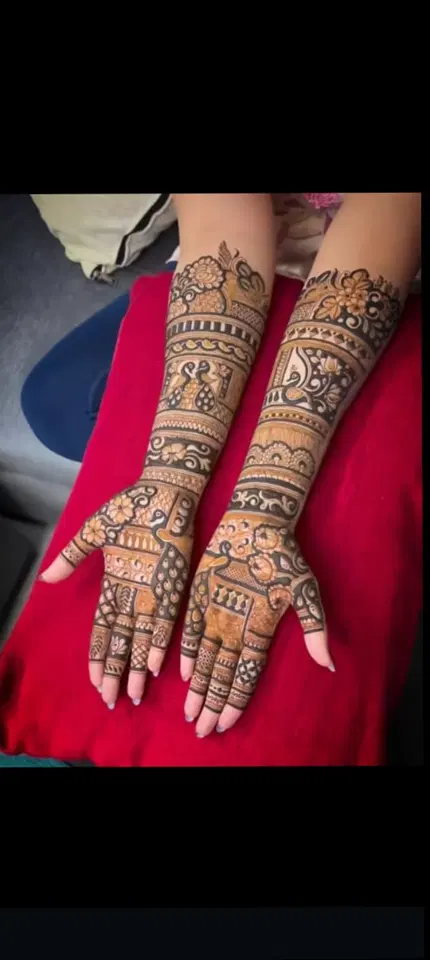 bridal figure full hand mehndi design