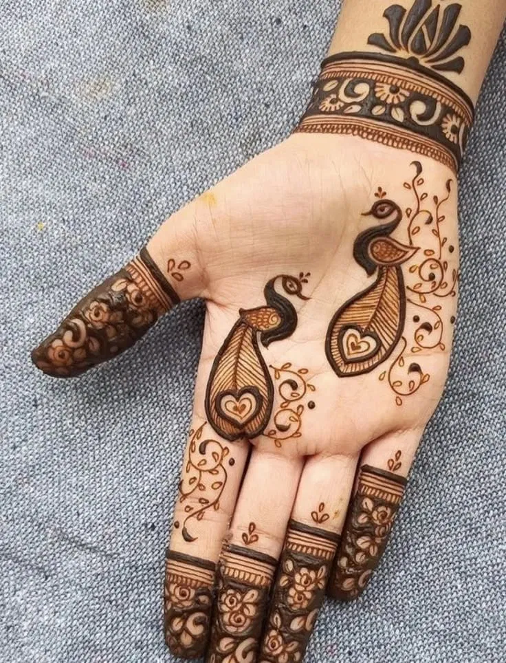 Simple Stylish Front Hand Mehndi Design with Butterfly and Jaal