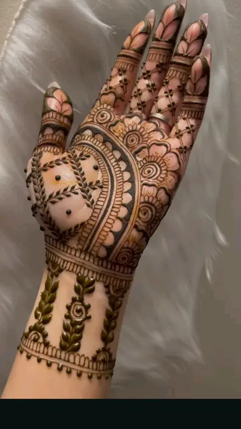 bridal indian front hand mehndi design