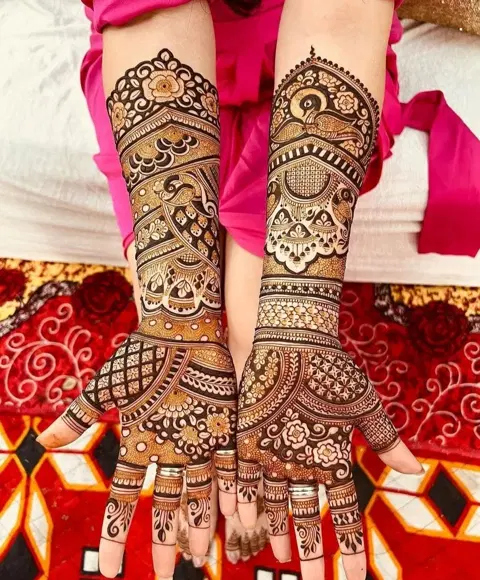 bridal figure foot mehndi design