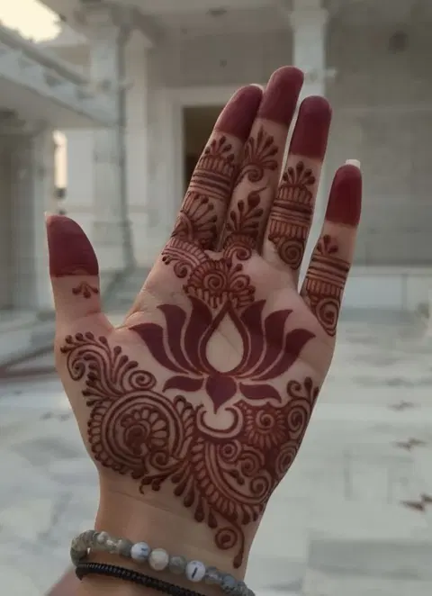 bridal circle full hand mehndi design