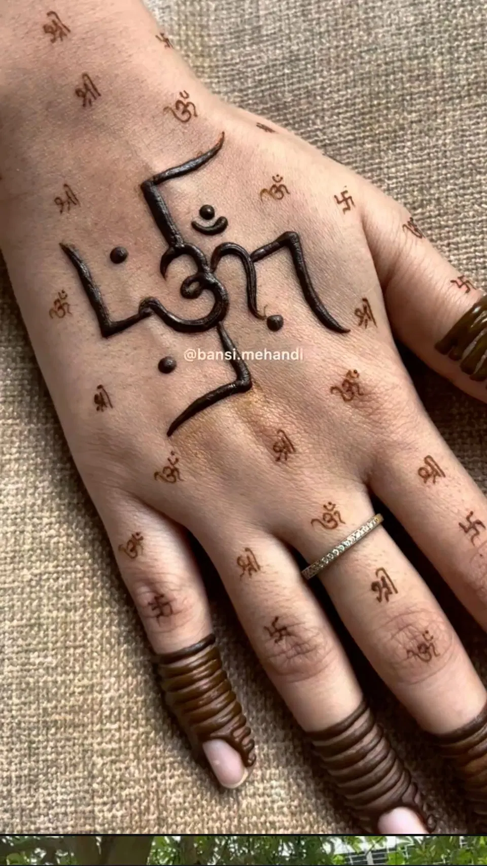 Aesthetic Arabic Back Hand Mehndi Design with Deity