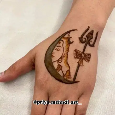 simple deity back hand mehndi design