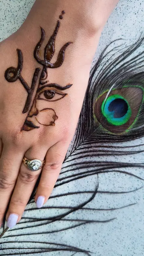 arabic simple deity finger mehndi design