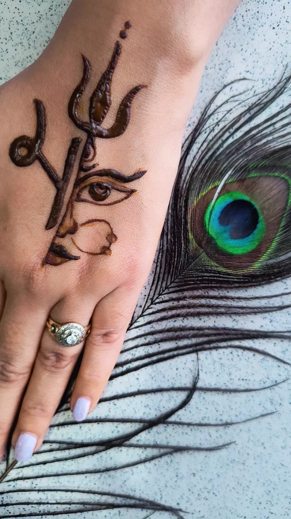 Arabic Simple Finger Mehndi Design with Deity and Peacock