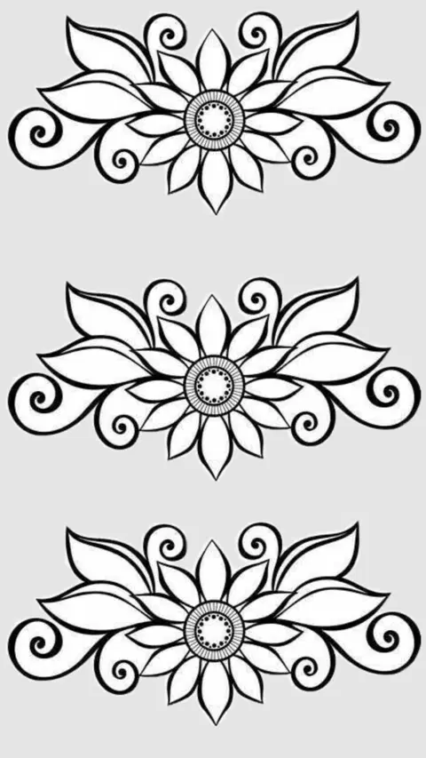 simple lotus mehndi design