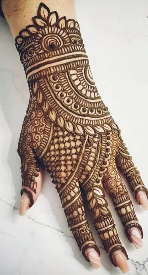bridal back hand mehndi design