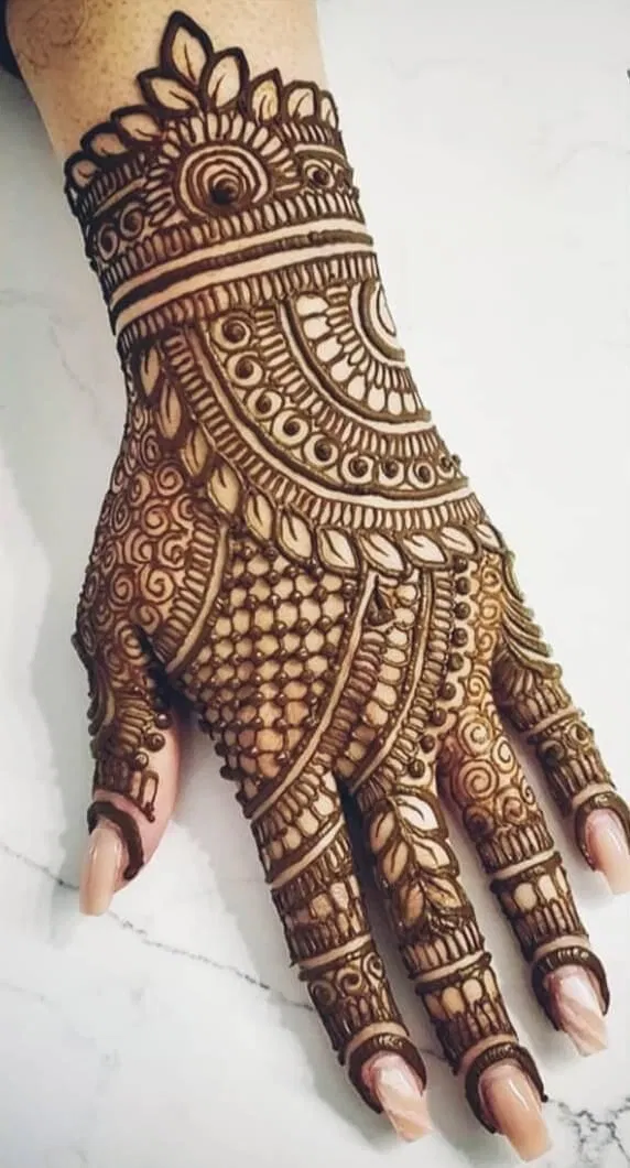 Bridal Back Hand Mehndi Design for Diwali (2)