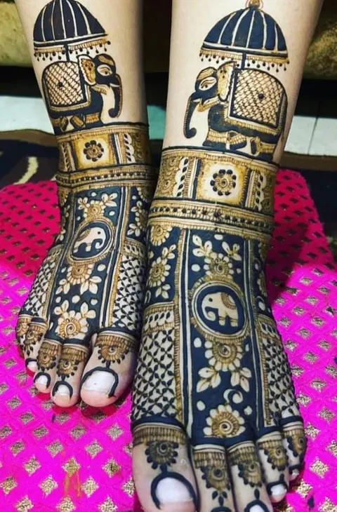 bridal foot mehndi design
