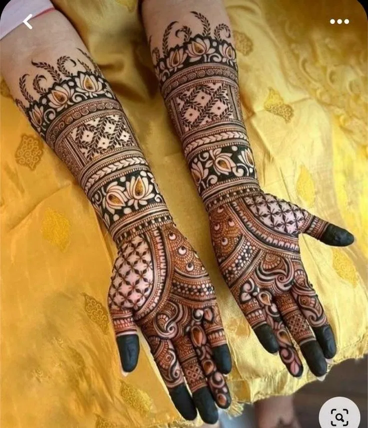 Bridal Stylish Front Hand Mehndi Design