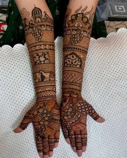 bridal figure front hand mehndi design