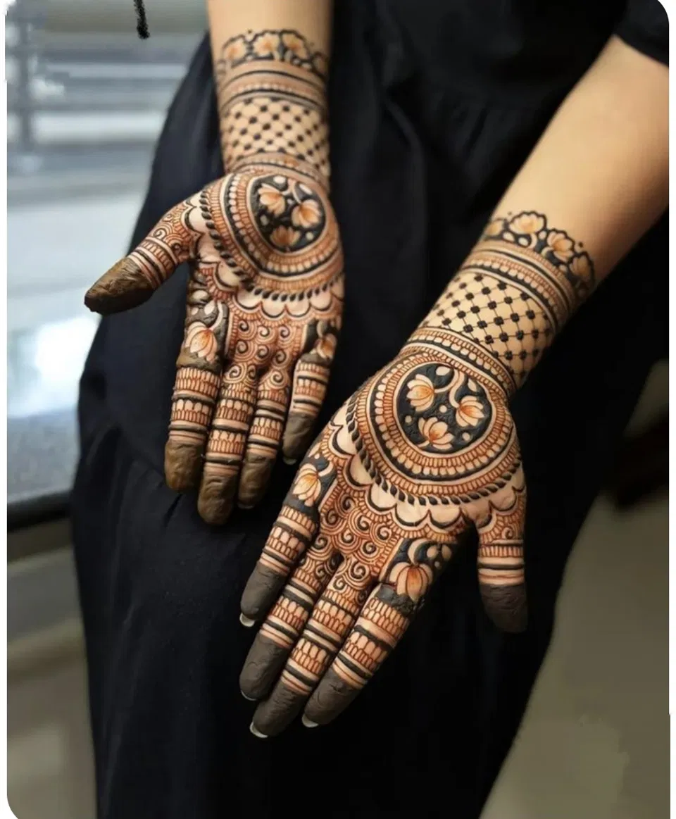 Full Hand Mehndi Design