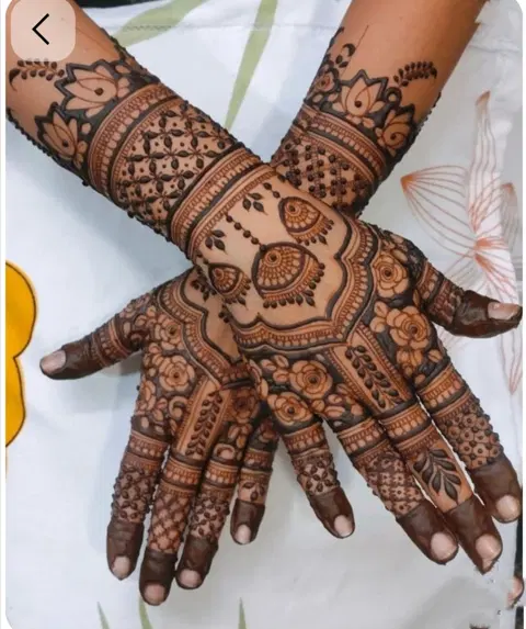 bridal stylish back hand mehndi design