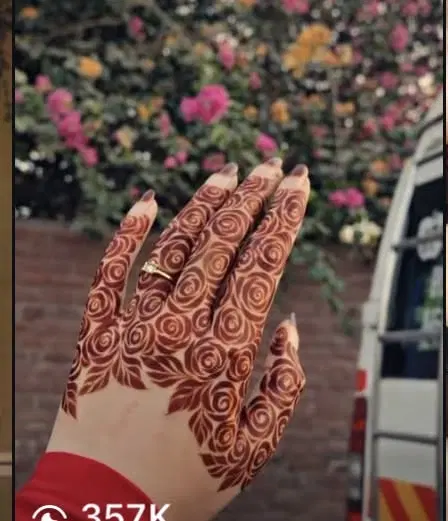 arabic bridal circle back hand mehndi design