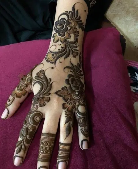 aesthetic arabic flower arm mehndi design