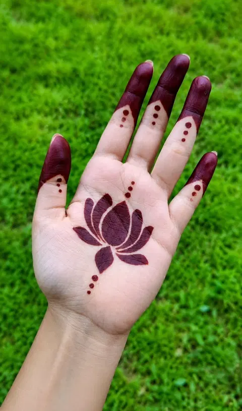 simple flower front hand mehndi design