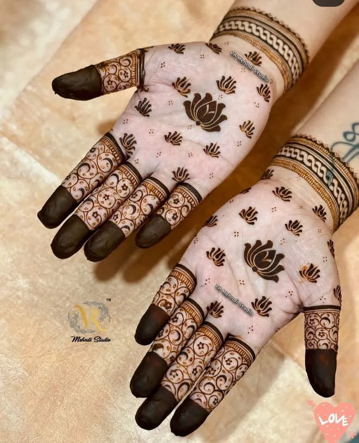 Bridal Simple Finger Mehndi Design with Lotus