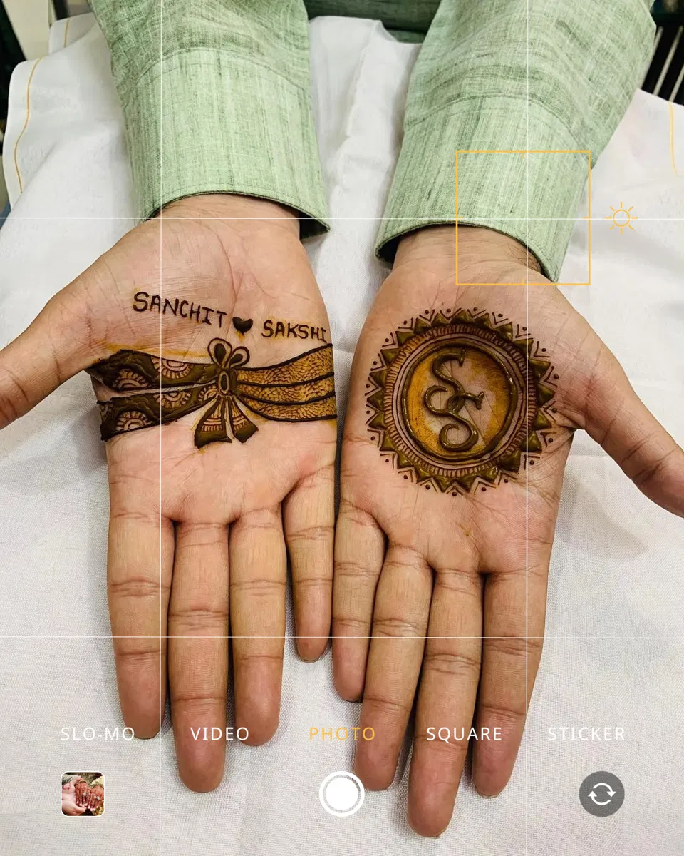 Bridal Simple Mehndi Design with Gol Tikki and Deity