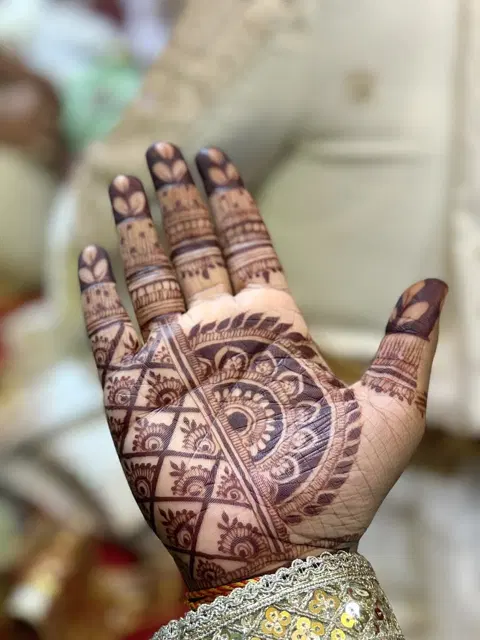bridal royal deity mehndi design