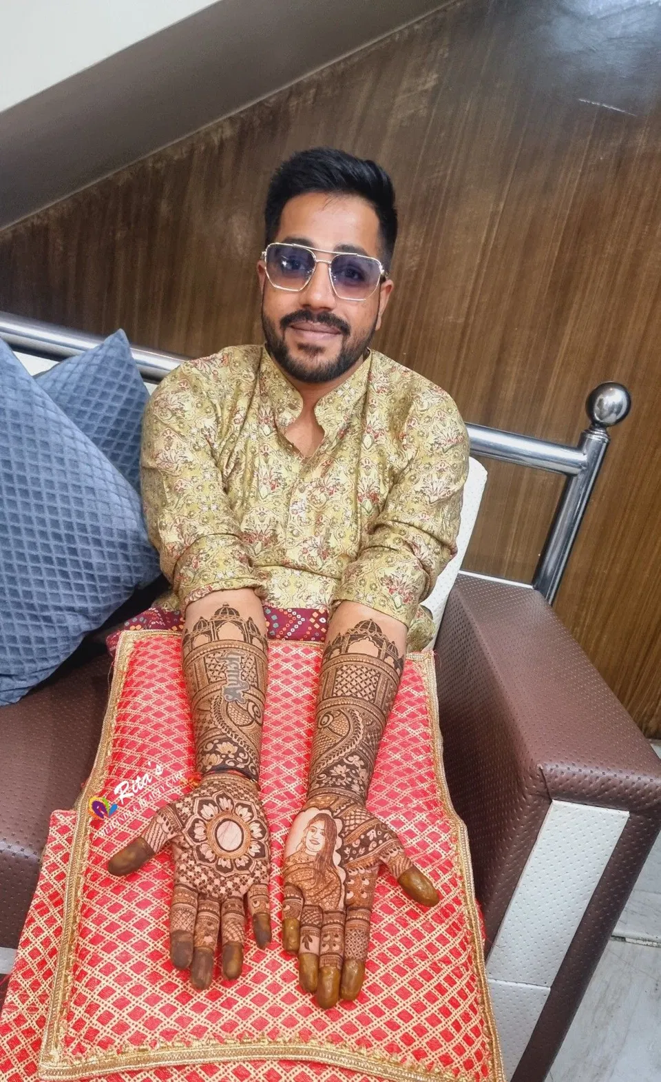 Bridal Royal Front Hand Mehndi Design with Deity