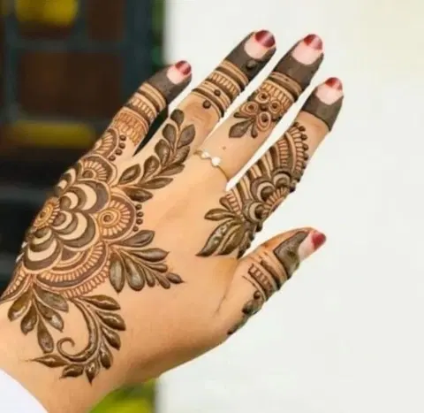 arabic stylish bel back hand mehndi design