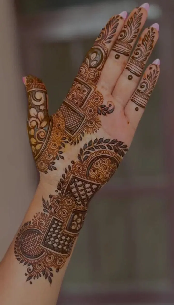 Royal Stylish Front Hand Mehndi Design with Bel