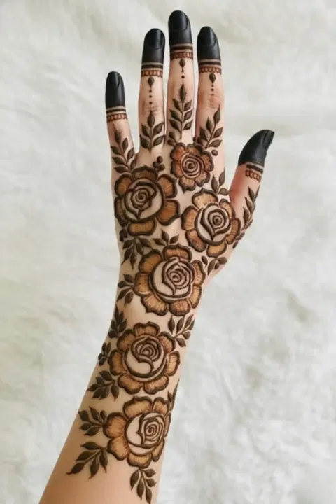 arabic simple circle front hand mehndi design