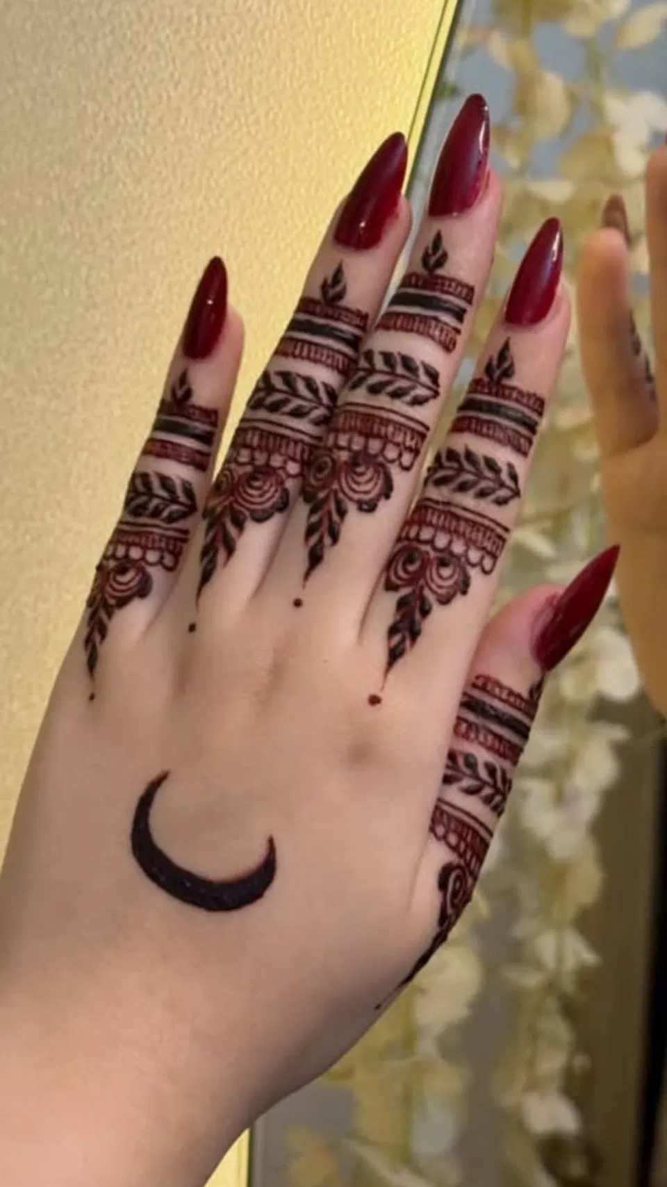 Arabic Indian Finger Mehndi Design with Moon