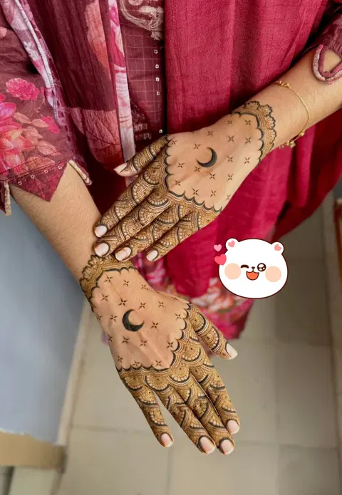 aesthetic bridal heart arm mehndi design