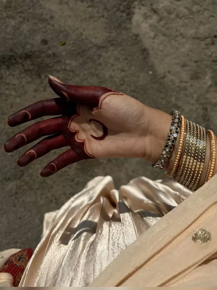 Aesthetic Simple Arm Mehndi Design with Bel and Flowers