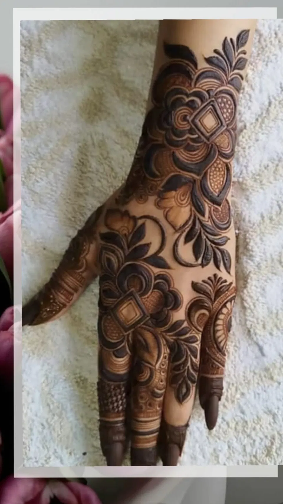 Arabic Dubai Back Hand Mehndi Design with Gol Tikki and Flowers