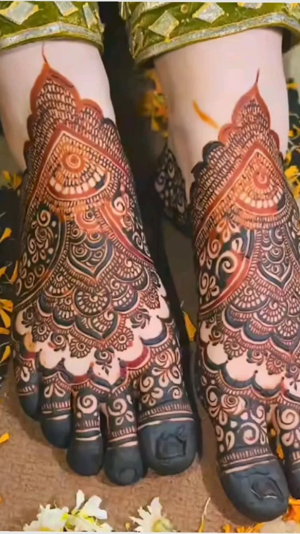 Bridal Indian Back Hand Mehndi Design with Gol Tikki, Figures and Flowers (2)